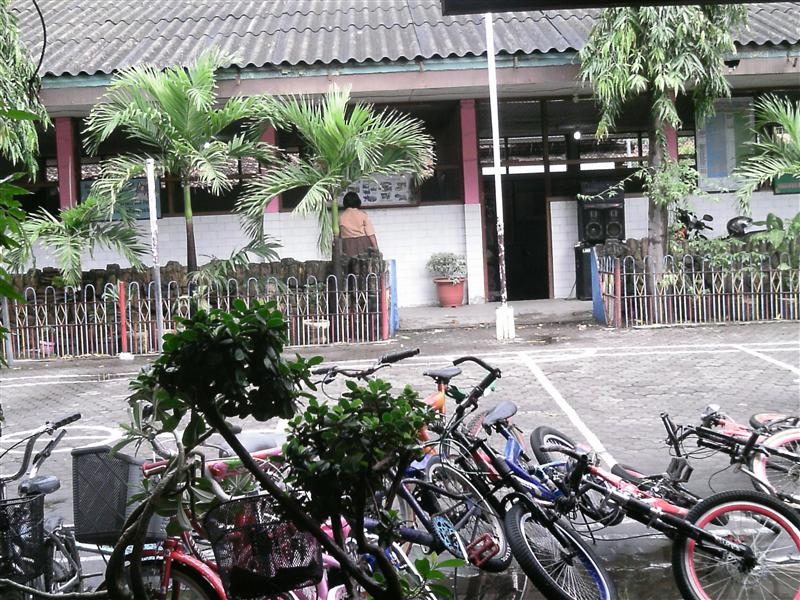 Foto sekolah 2